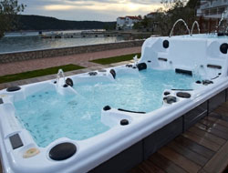 Fiberglass Spa Pool Manufacturer in Bangalore